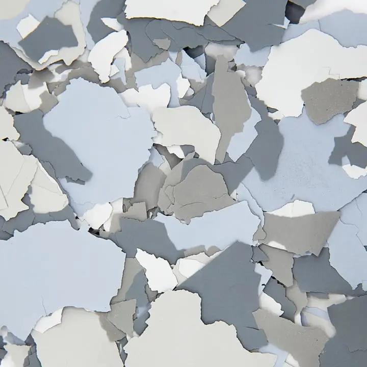 Polar flake blend, white, ice grey and pale blue one-inch chips